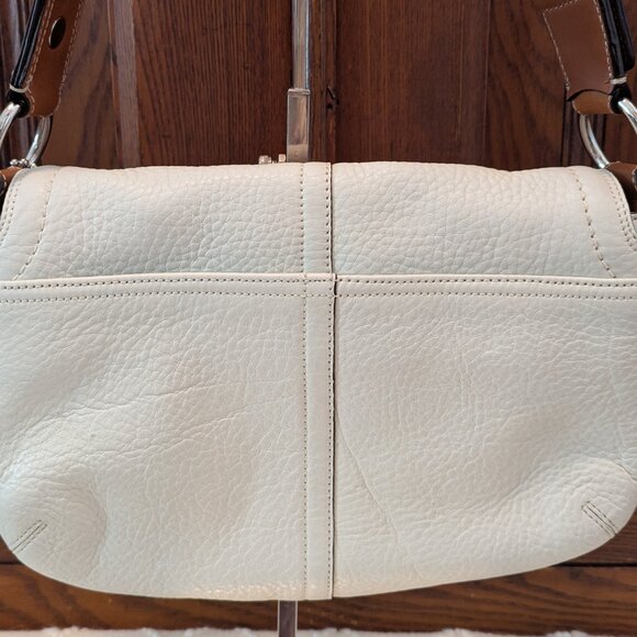 Y2K/vintage coach F13105 pebbled leather SOHO off white with tan shoulder bag - Picture 15 of 15